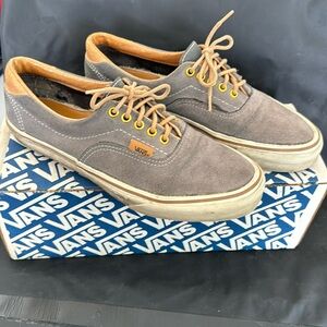 Vans running shoes - size 8 1/2